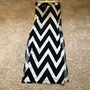Charlotte Russe size small maxi skirt